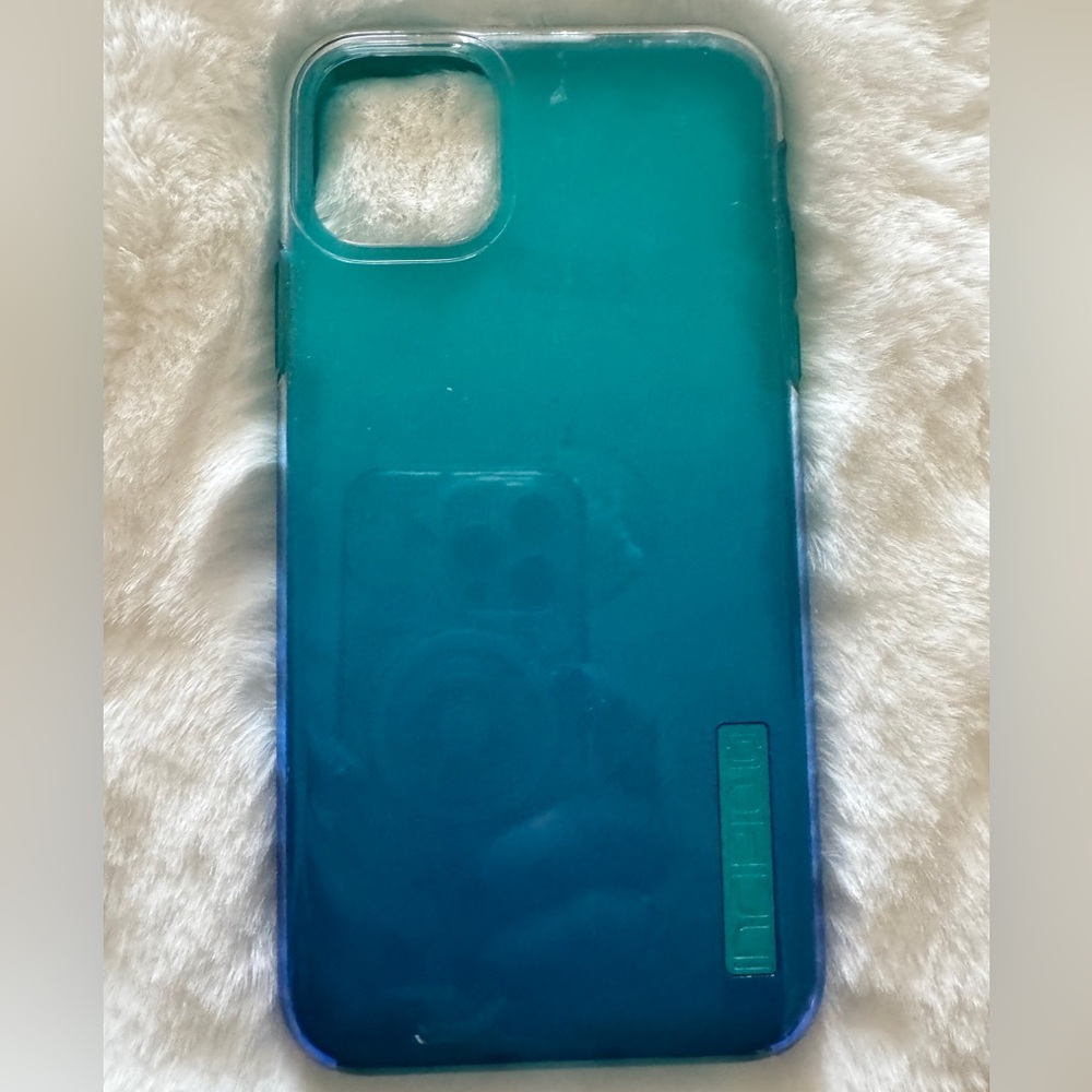 iPhone 11 Pro Max Cover - silicone 10 ft drop test